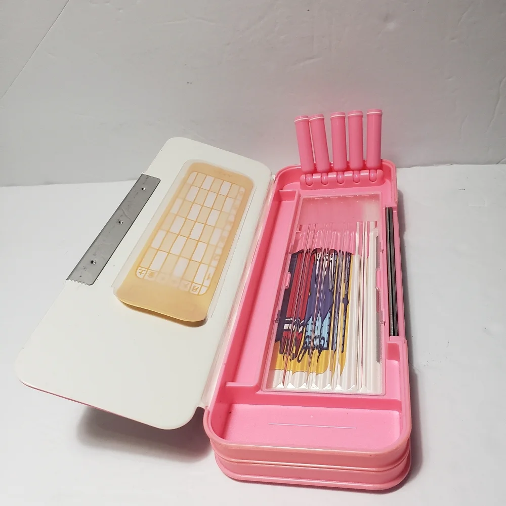 RARE! MITSUBISHI PENCIL CO./DISNEY (Japan) **Deluxe Pencil Hard Case**